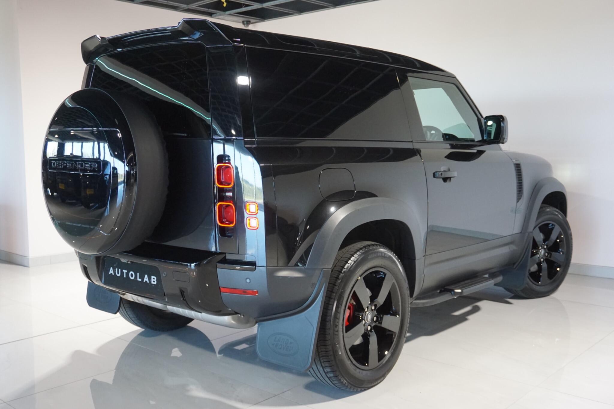 Land Rover Defender 90 3.0 D250 MHEV Hard Top SUV 3dr Diesel Auto 4WD SWB Euro 6 (s/s) (250 ps)